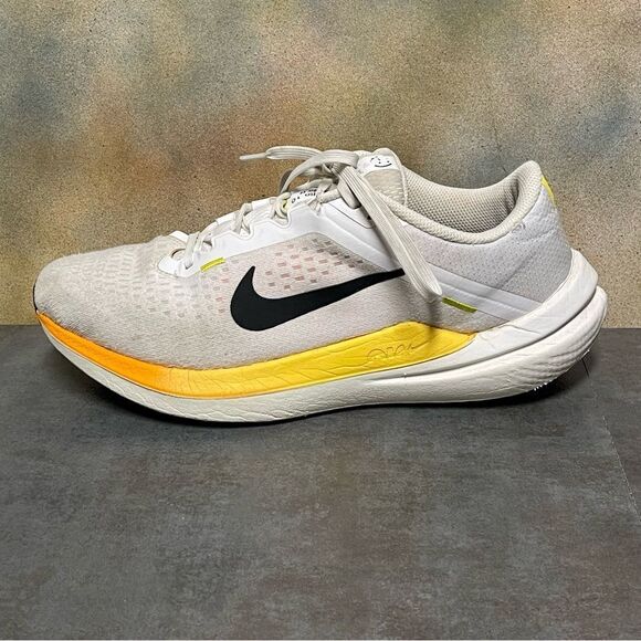 Nike Zoom Winflo 10 DV4023-101 Women's White Running Shoes Size 11M - Picture 12 of 16